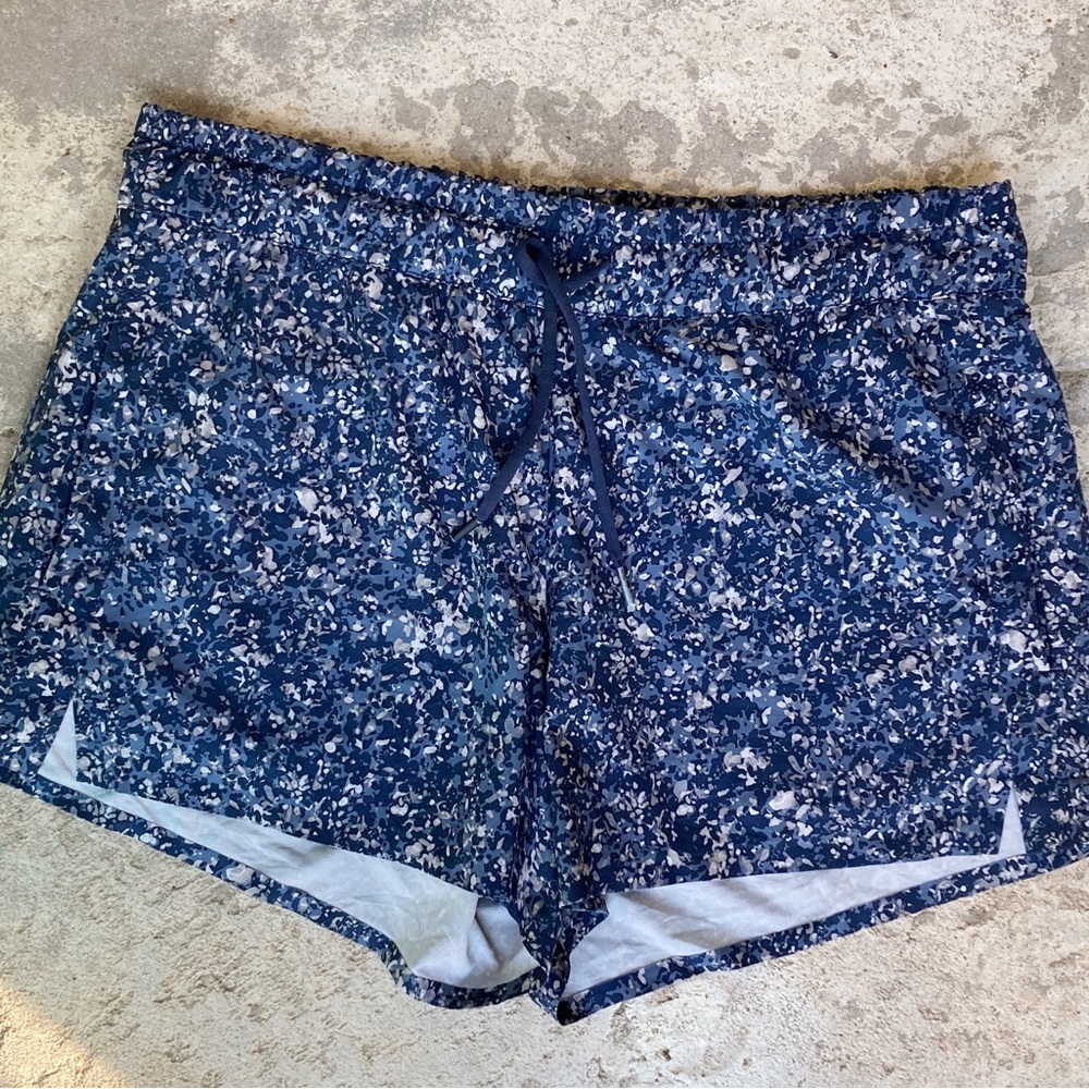 Athleta Shorts Gray Blue Speckled Drawstring Stretch W/ Pockets Size 12